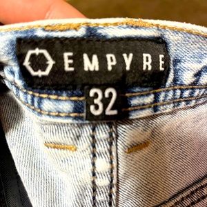 size 32 denim ripped jeans